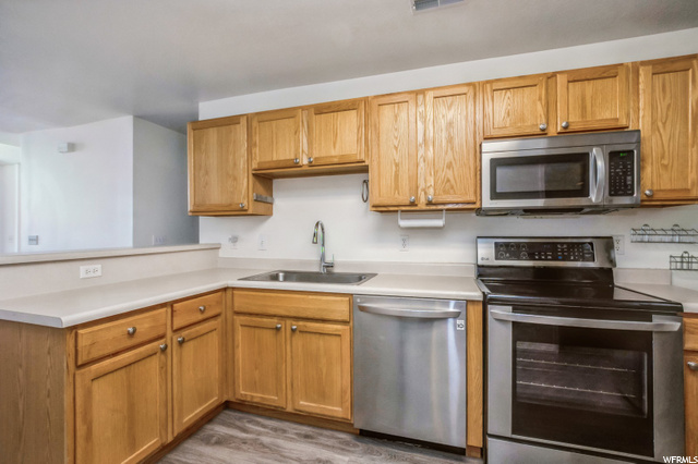 Kitchen 2
