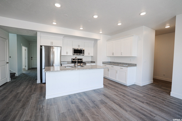 765 E 1150 S, Hyrum, UT 84319 — photo 5