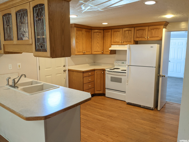Kitchen 2 Layout