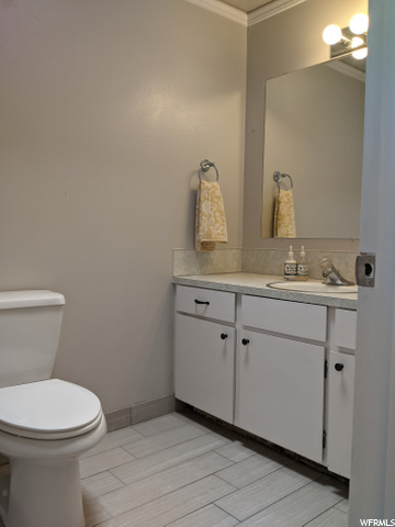 Upstairs Bath