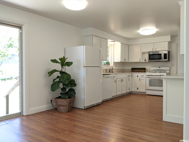 Kitchen to Back