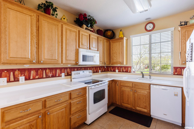 2903 E Slick Rock Rd, Washington, UT 84780 — photo 10