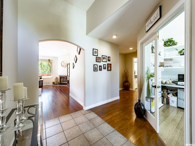 2104 E Wasatch Blvd, Sandy, UT 84092 — photo 3