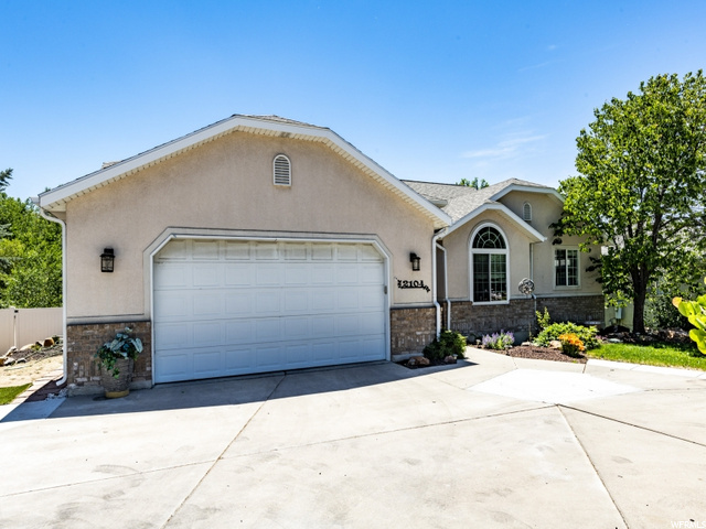 2104 E Wasatch Blvd, Sandy, UT 84092 — photo 2