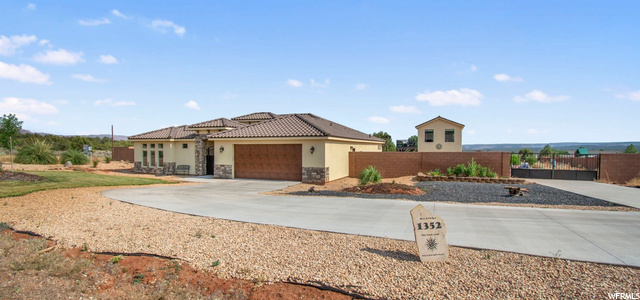 1352 E Red Sage Ln, Apple Valley, UT 84737 — photo 6
