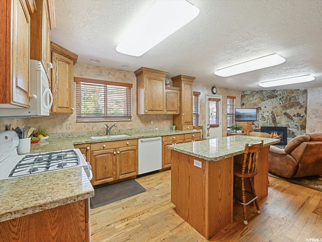 11516 S 1380 E, Sandy, UT 84092 — photo 6