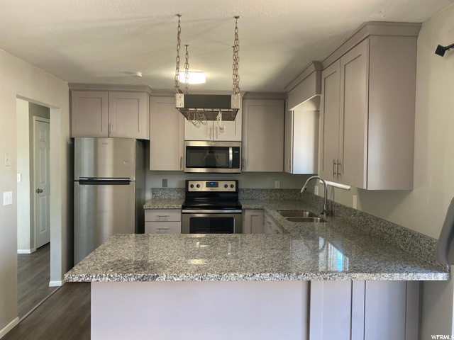 845 W 700 N, Clearfield, UT 84015 — photo 2