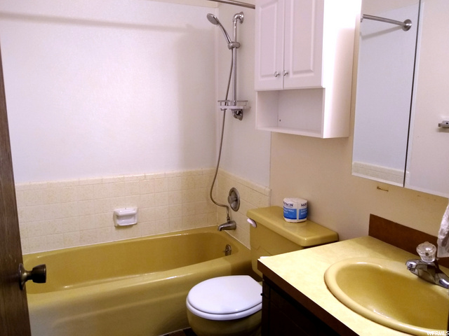 Second bathroom