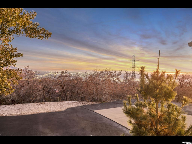 4836 Pole Patch Dr, Pleasant View, UT 84414 — photo 7