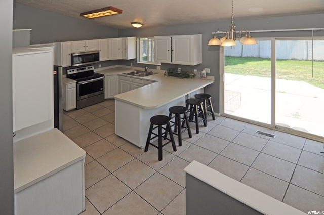 929 W 2075 N, Clearfield, UT 84015 — photo 11