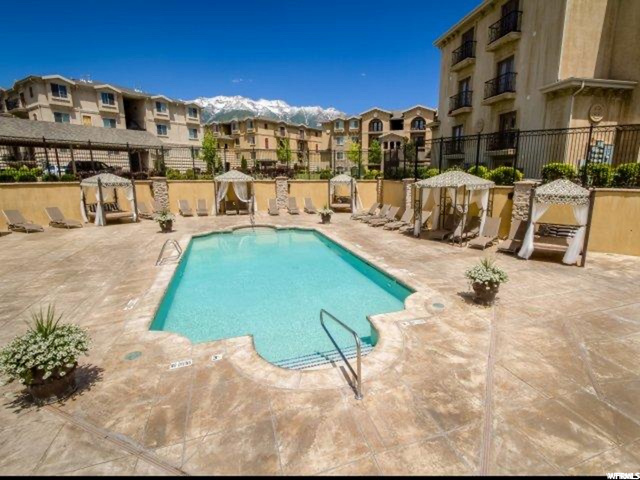 Pool with Cabanas
