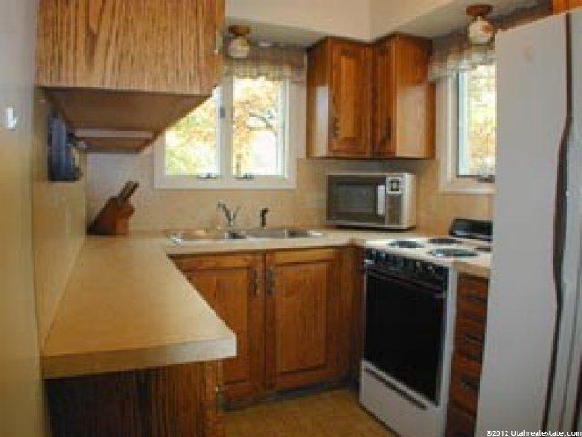 1608 Fieldcrest Ln, Holladay, UT 84117 — photo 5
