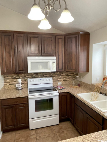 278 W 2000 S, Clearfield, UT 84015 — photo 6