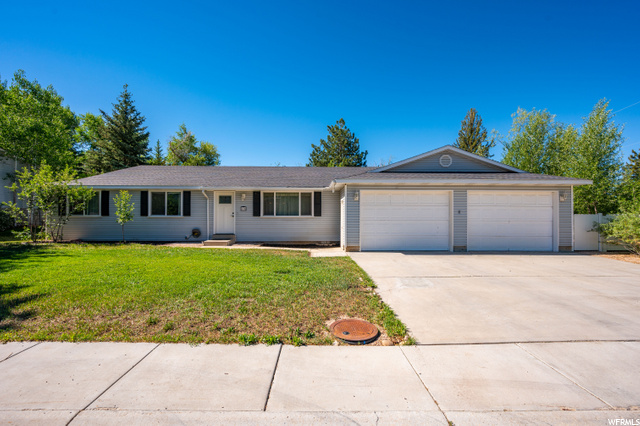 136 E Hawthorne Dr, Kamas, UT 84036 — photo 2