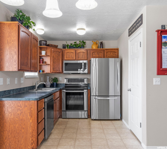 901 W 150 N, Layton, UT 84041 — photo 12