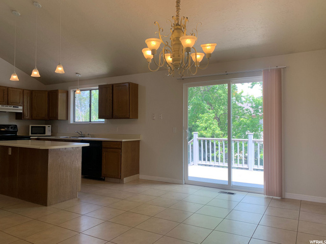 1611 E Edgecliff Dr, Sandy, UT 84092 — photo 8