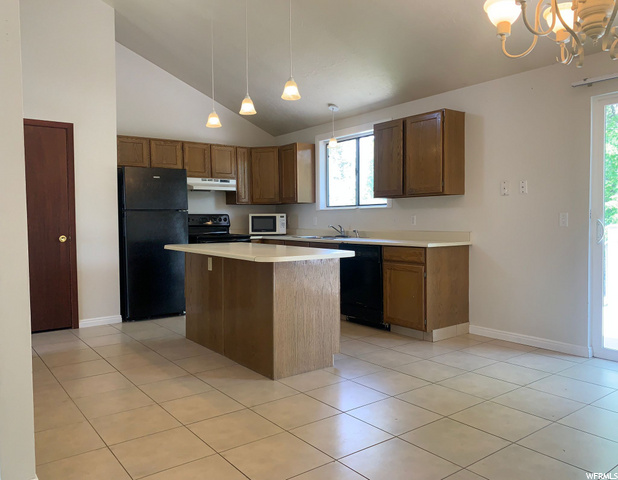 1611 E Edgecliff Dr, Sandy, UT 84092 — photo 7