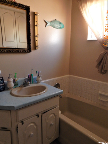 680 E 400 N, Price, UT 84501 — photo 11