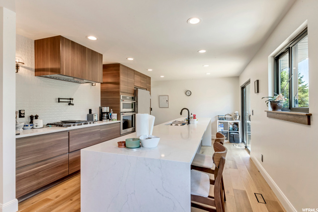 9852 S Kramer Dr E, Sandy, UT 84092 — photo 8