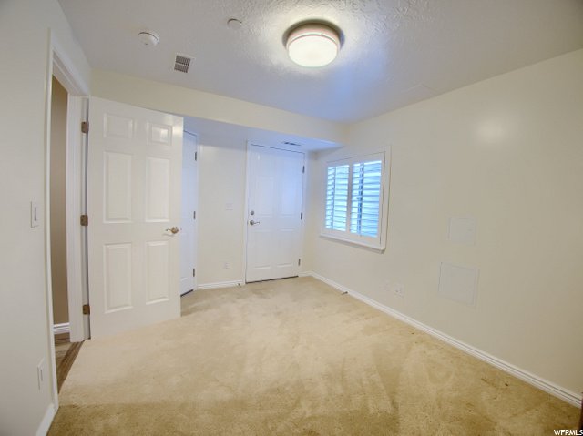5th Bedroom/Basement
