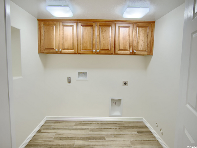 Basement Laundry Room