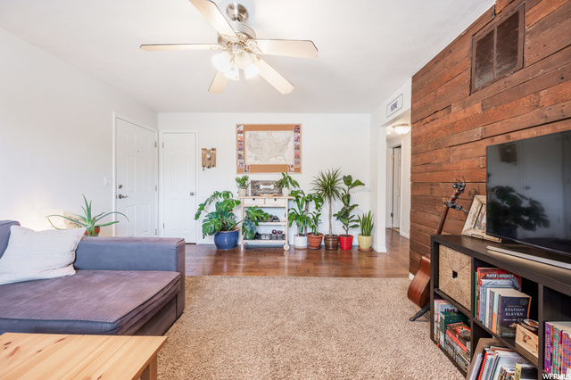 265 E 8880 S #16, Sandy, UT 84070 — photo 2
