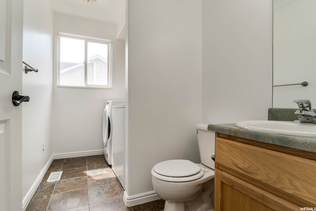 339 E 1625 N, Layton, UT 84041 — photo 12