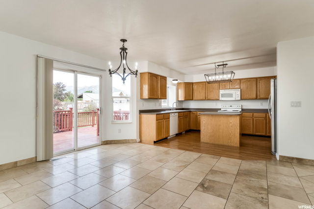 339 E 1625 N, Layton, UT 84041 — photo 5