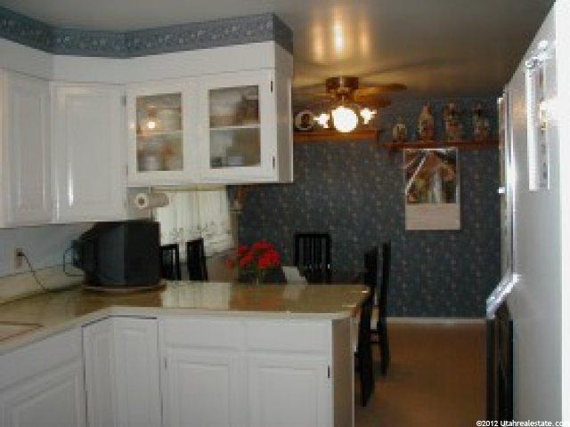 9114 Bentham Ave, Sandy, UT 84093 — photo 3