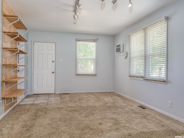 3854 Grandview Dr, Ogden, UT 84403 — photo 7