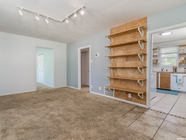 3854 Grandview Dr, Ogden, UT 84403 — photo 3