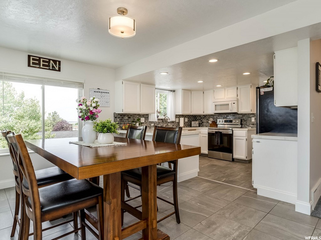293 E 1100 N, Centerville, UT 84014 — photo 10