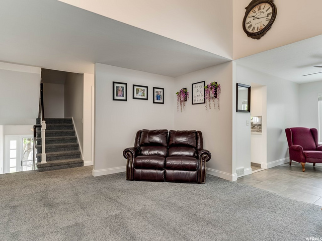 293 E 1100 N, Centerville, UT 84014 — photo 8
