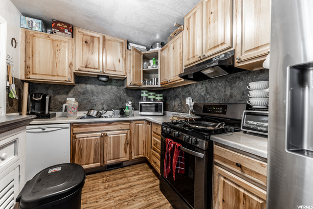 3960 S Raymond Ave, Ogden, UT 84403 — photo 7