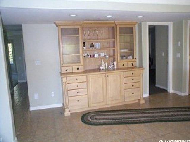795 S Hampton Ct, Farmington, UT 84025 — photo 3