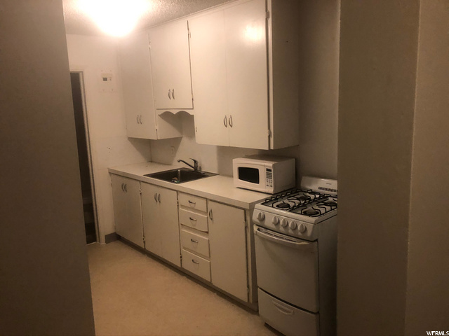 136 E 400 S, Vernal, UT 84078 — photo 9