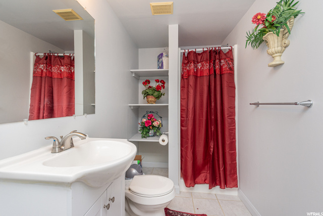 3/4 Bath in Basement