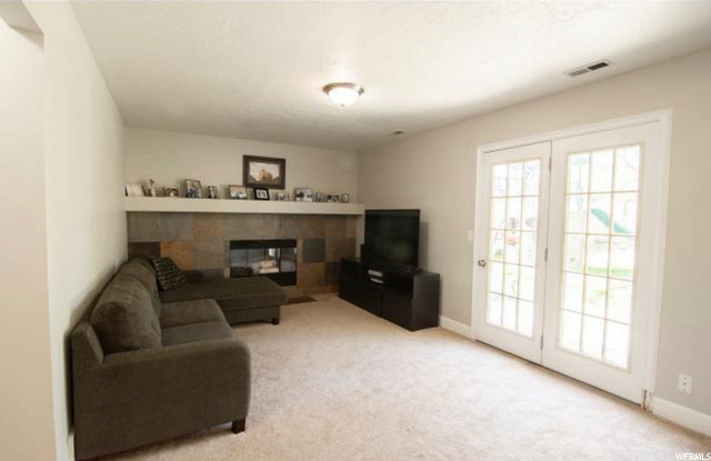 739 E Sandy Dunes Dr, Sandy, UT 84094 — photo 9