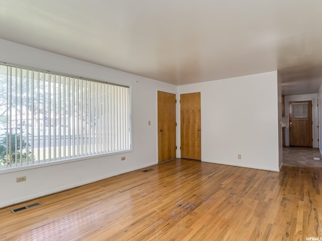 98 W 2400 N, Sunset, UT 84015 — photo 4