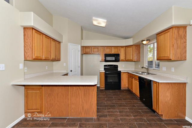 339 N 2830 E, St. George, UT 84790 — photo 4
