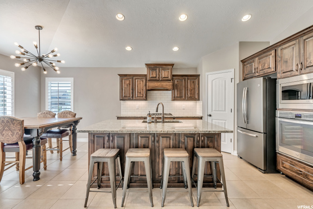 926 N 1250 E, Layton, UT 84040 — photo 4