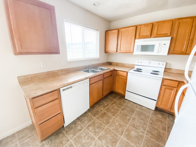 1414 S 675 E, Vernal, UT 84078 — photo 3