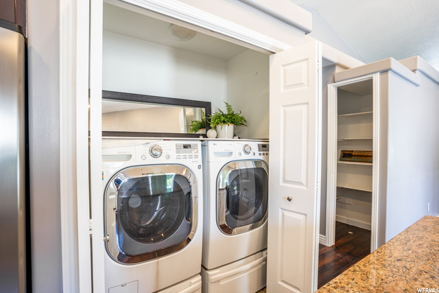 Washer+Dryer Stay