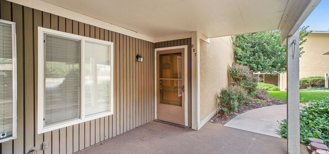 327 E Peach Ln S, Bountiful, UT 84010 — photo 3