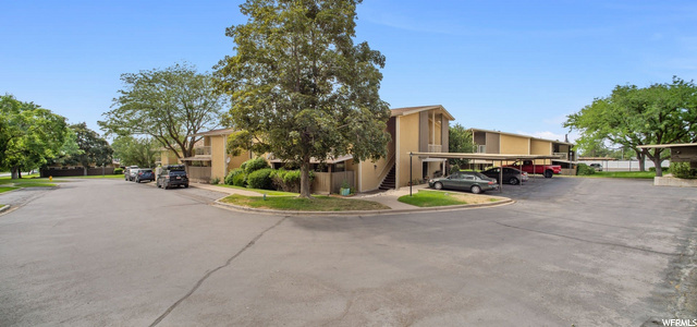 327 E Peach Ln S, Bountiful, UT 84010 — photo 4