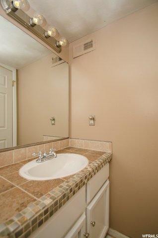 1297 E 1375 N, Layton, UT 84040 — photo 9