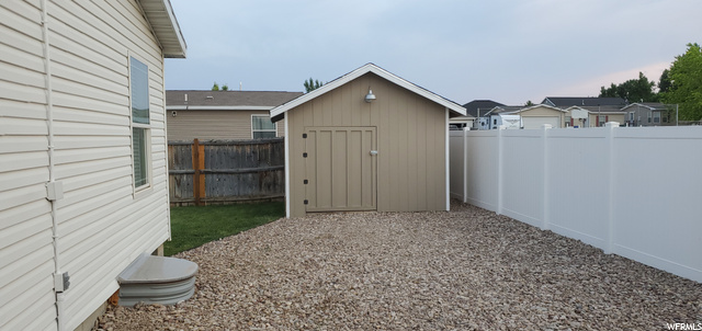 223 W 2000 Rd S, Vernal, UT 84078 — photo 5