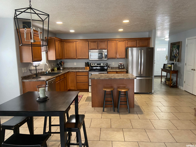 447 E 640 S, Vernal, UT 84078 — photo 12