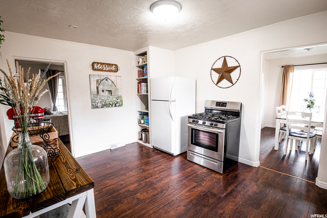 156 E 400 S, Richfield, UT 84701 — photo 9