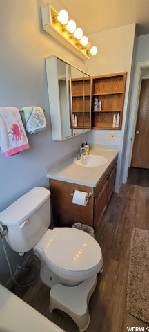 925 E 300 N, Layton, UT 84041 — photo 8